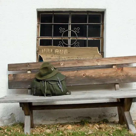 Nyaraló Rueggenhuette